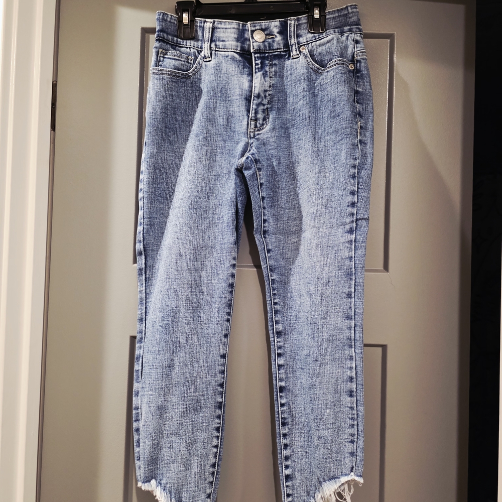 New York & Company Light Blue Skinny Jeans Size 6